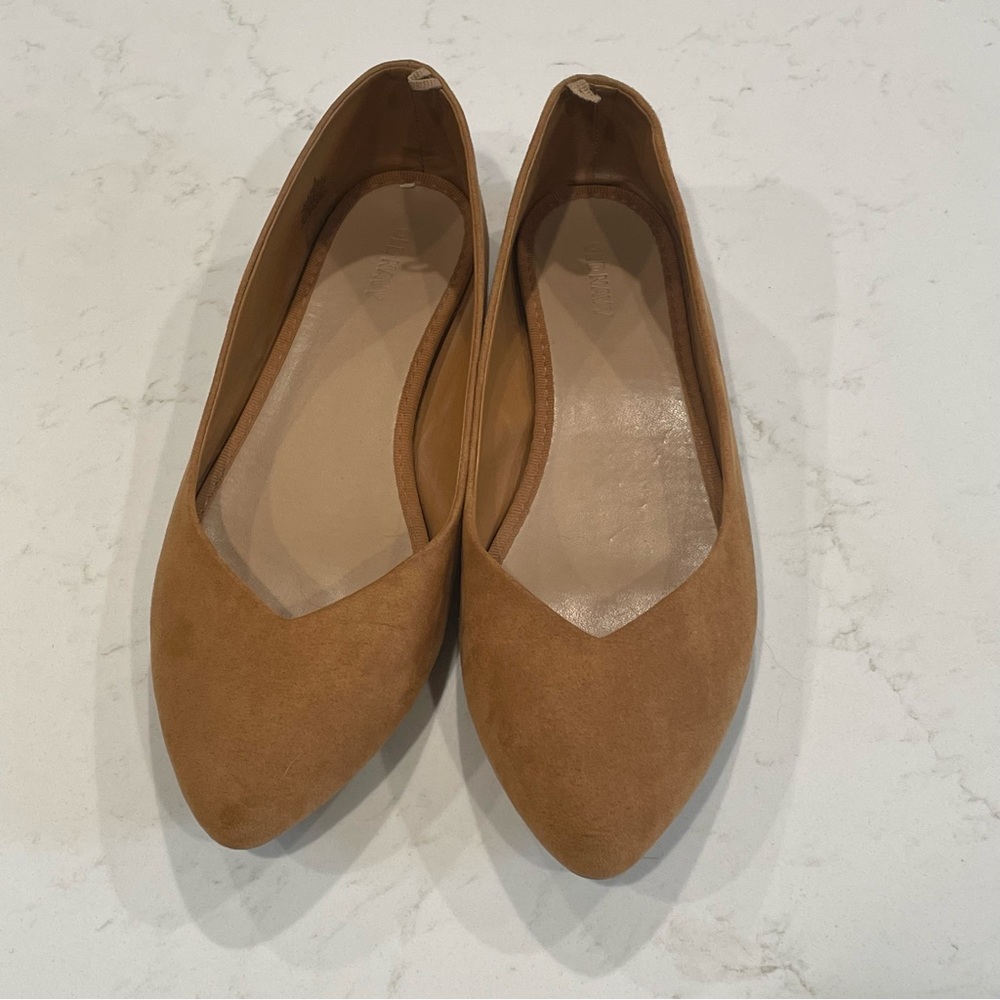 Old Navy faux suede flats